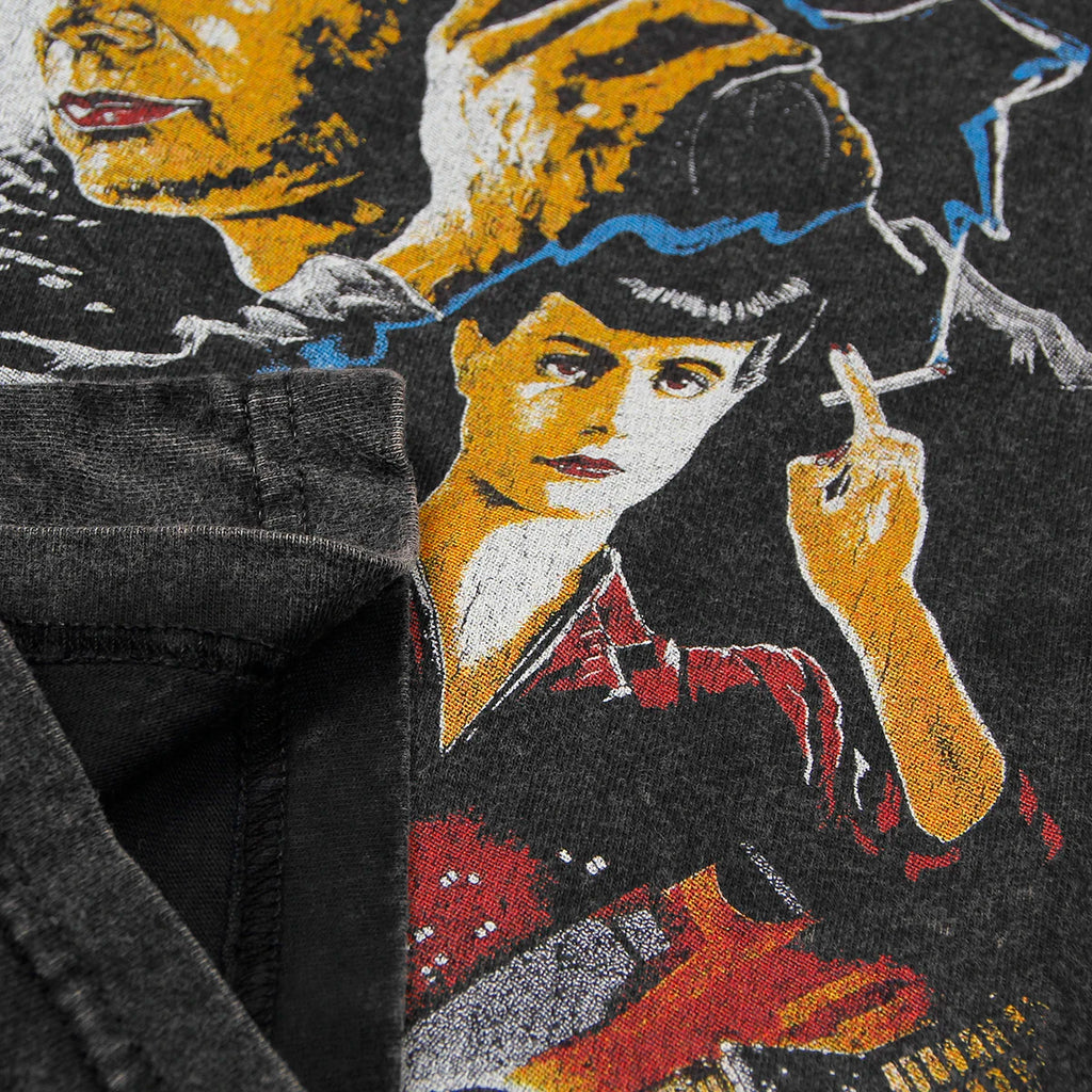 Blade Runner — Deckard & Rachael Cyberpunk Washed Tee