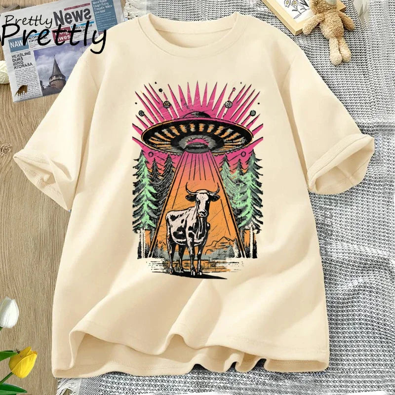 UFO Cow Abduction — Vintage Retro Alien Y2K Streetwear Graphic Tee - Neon Districts