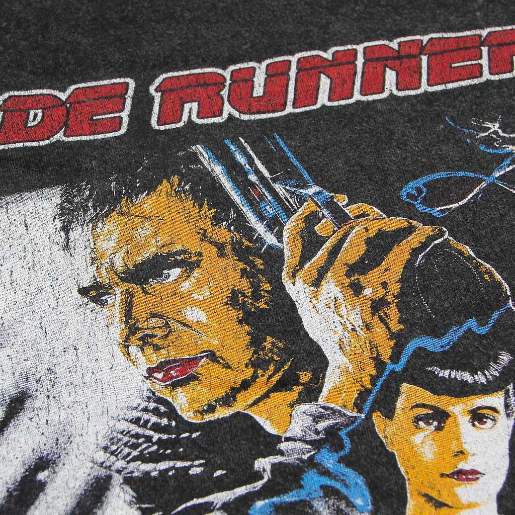 Blade Runner — Deckard & Rachael Cyberpunk Washed Tee
