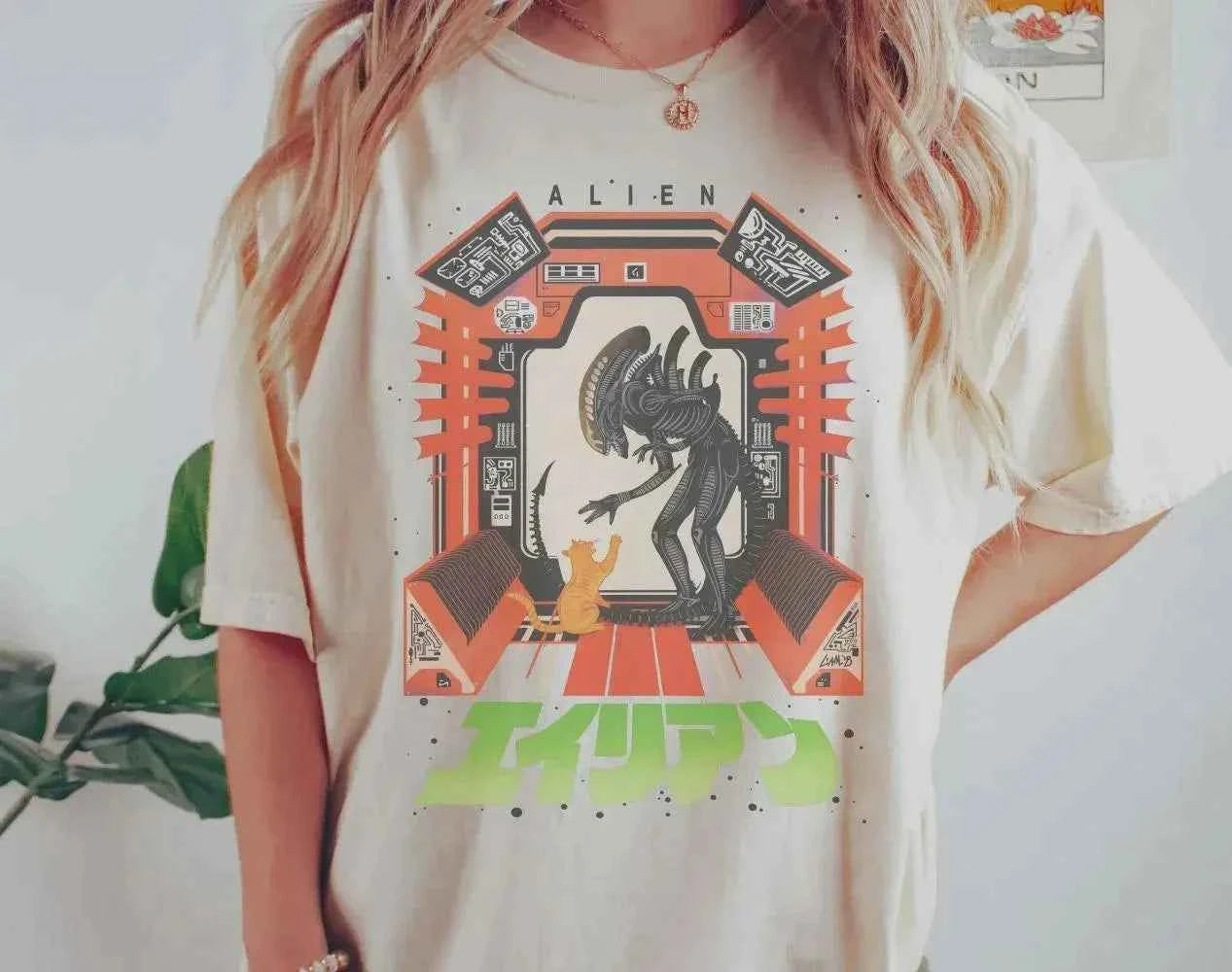 Alien 1979 Retro Horror Movie Tee