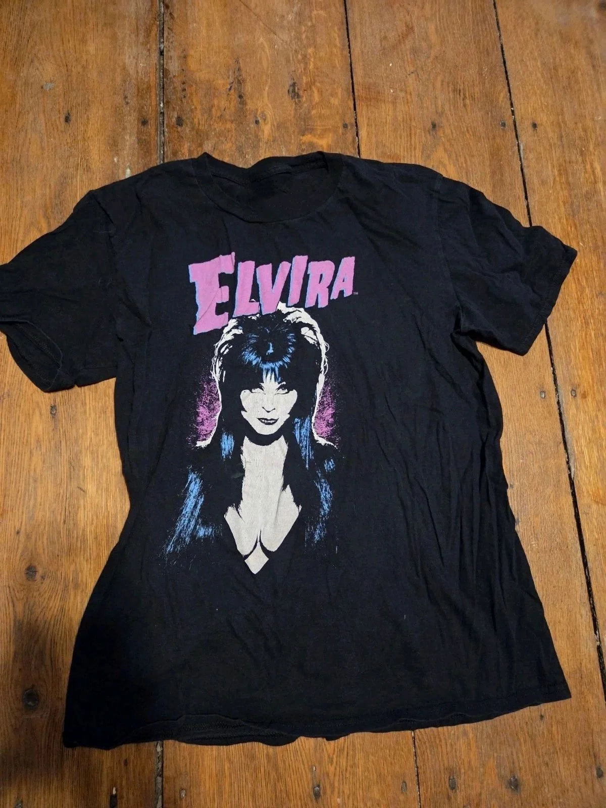 Elvira Mistress of The Darkness T-shirt - Color 5